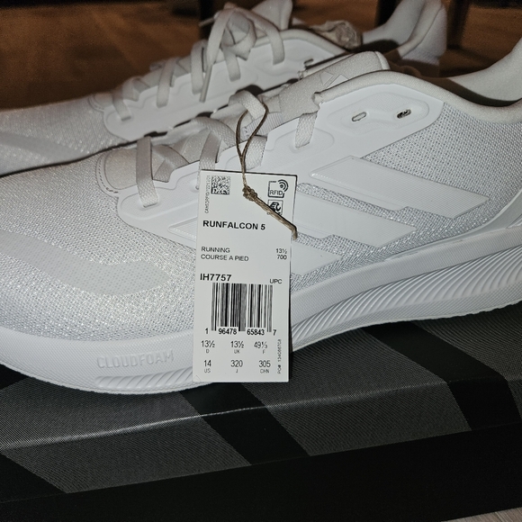 Adidas Running Shoes - Picture 5 of 7